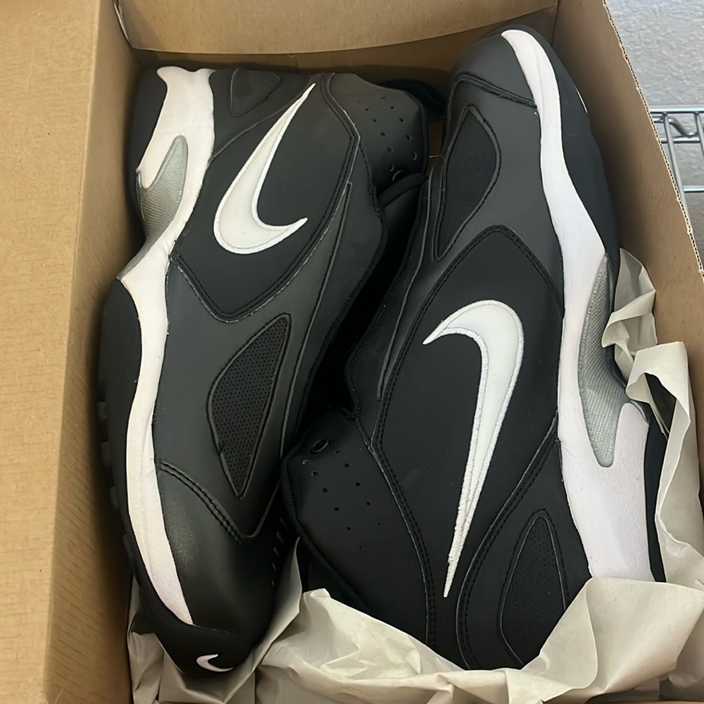 13 mens New box Nike air astrograbber 3/4 football cleats black white 310946 011